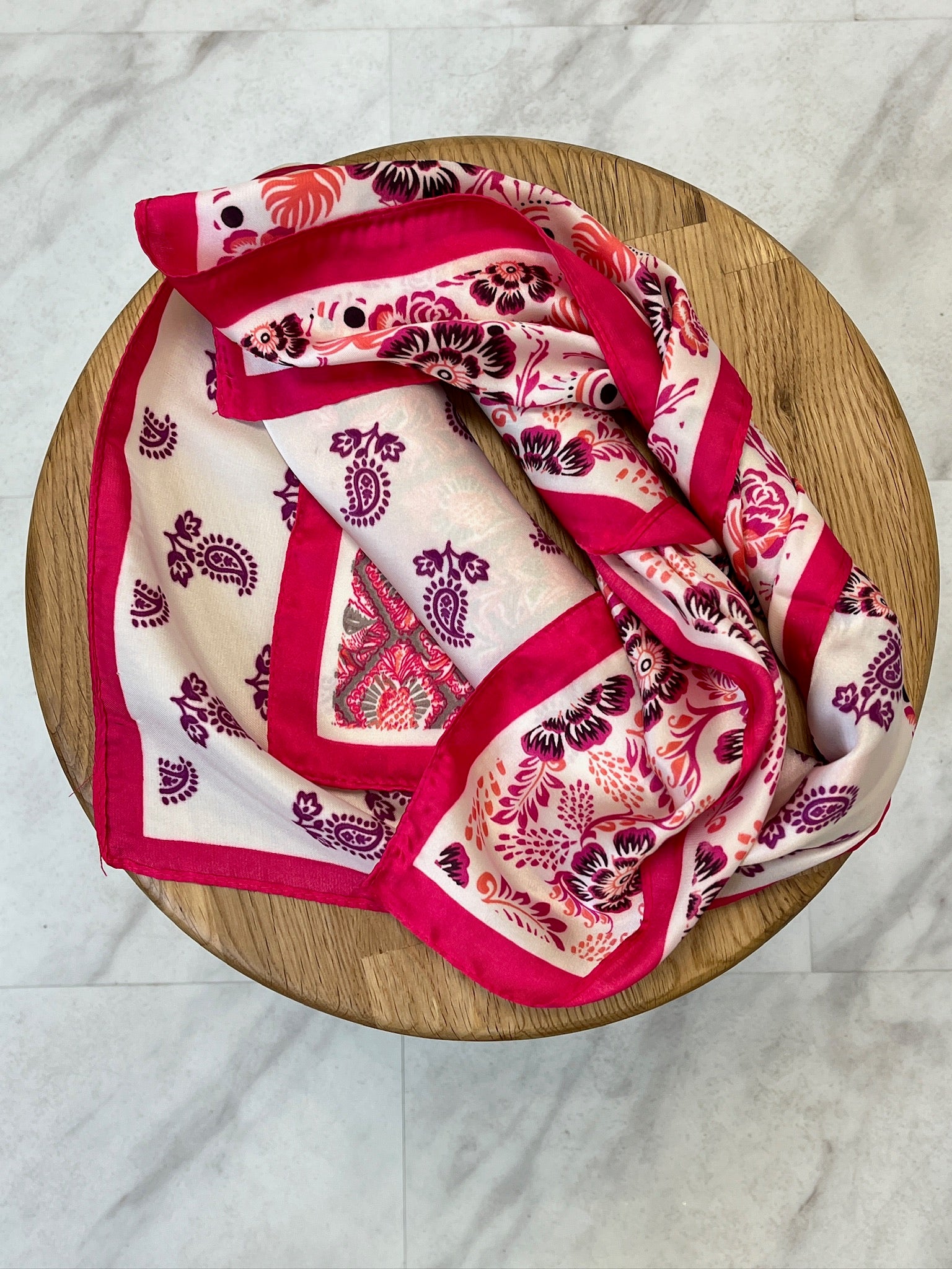 Carré de soi - Rose