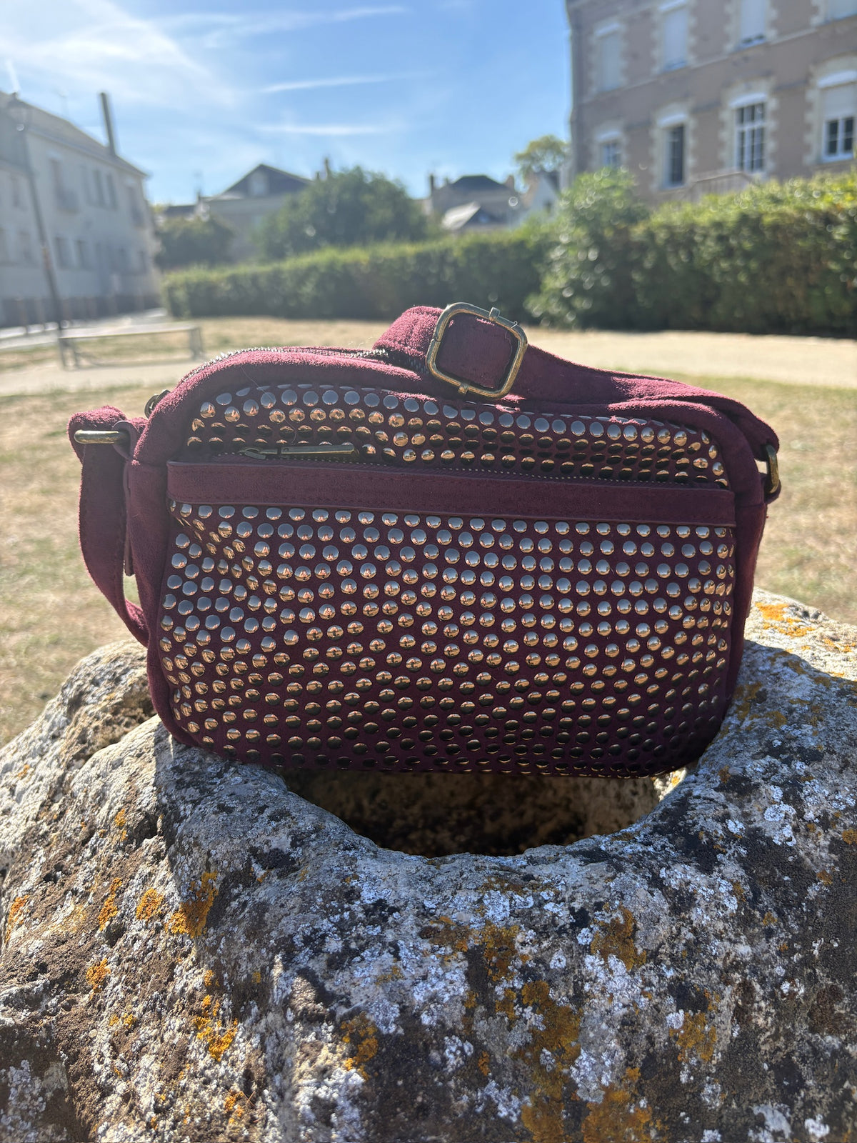 Sac bordeaux à strass