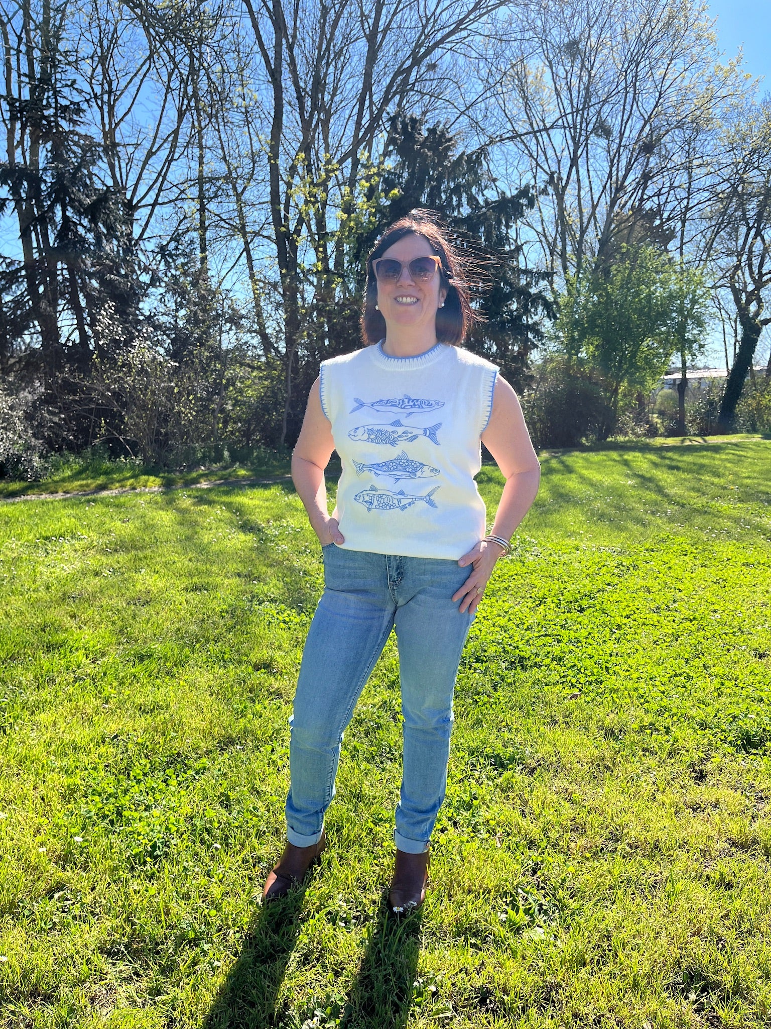 Pull sans manches poissons