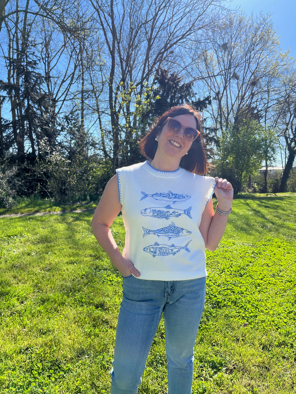 Pull sans manches poissons