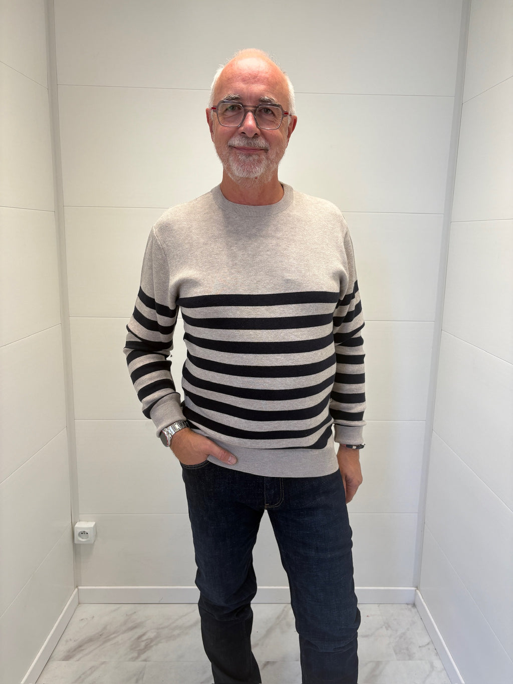 Pull à rayures marine