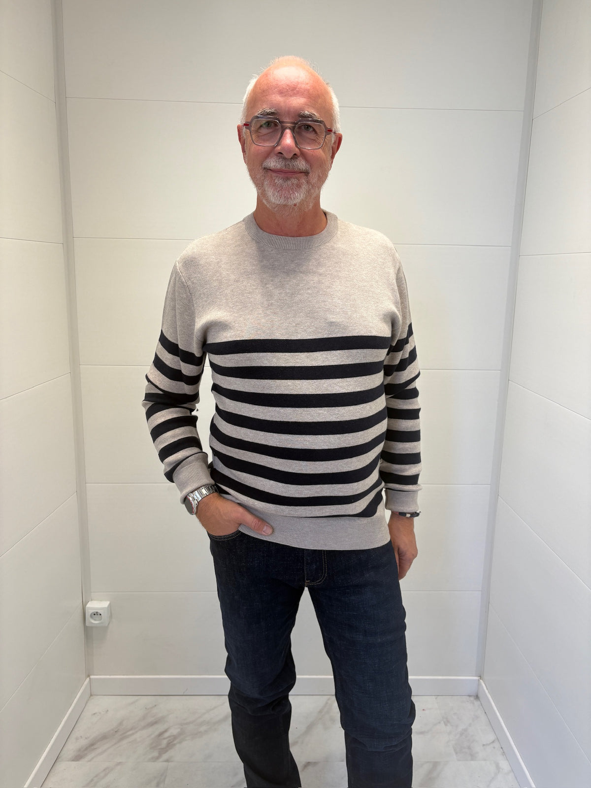 Pull à rayures marine