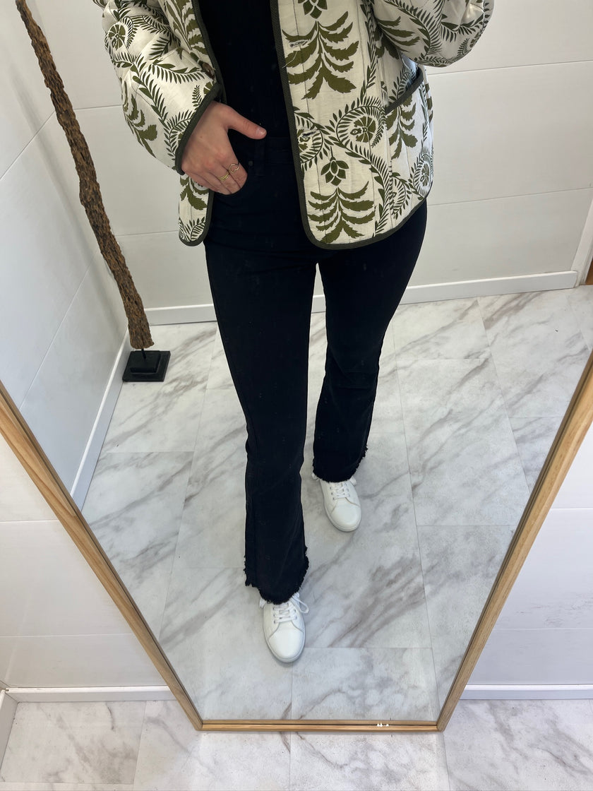 Pantalon noir flare à franges