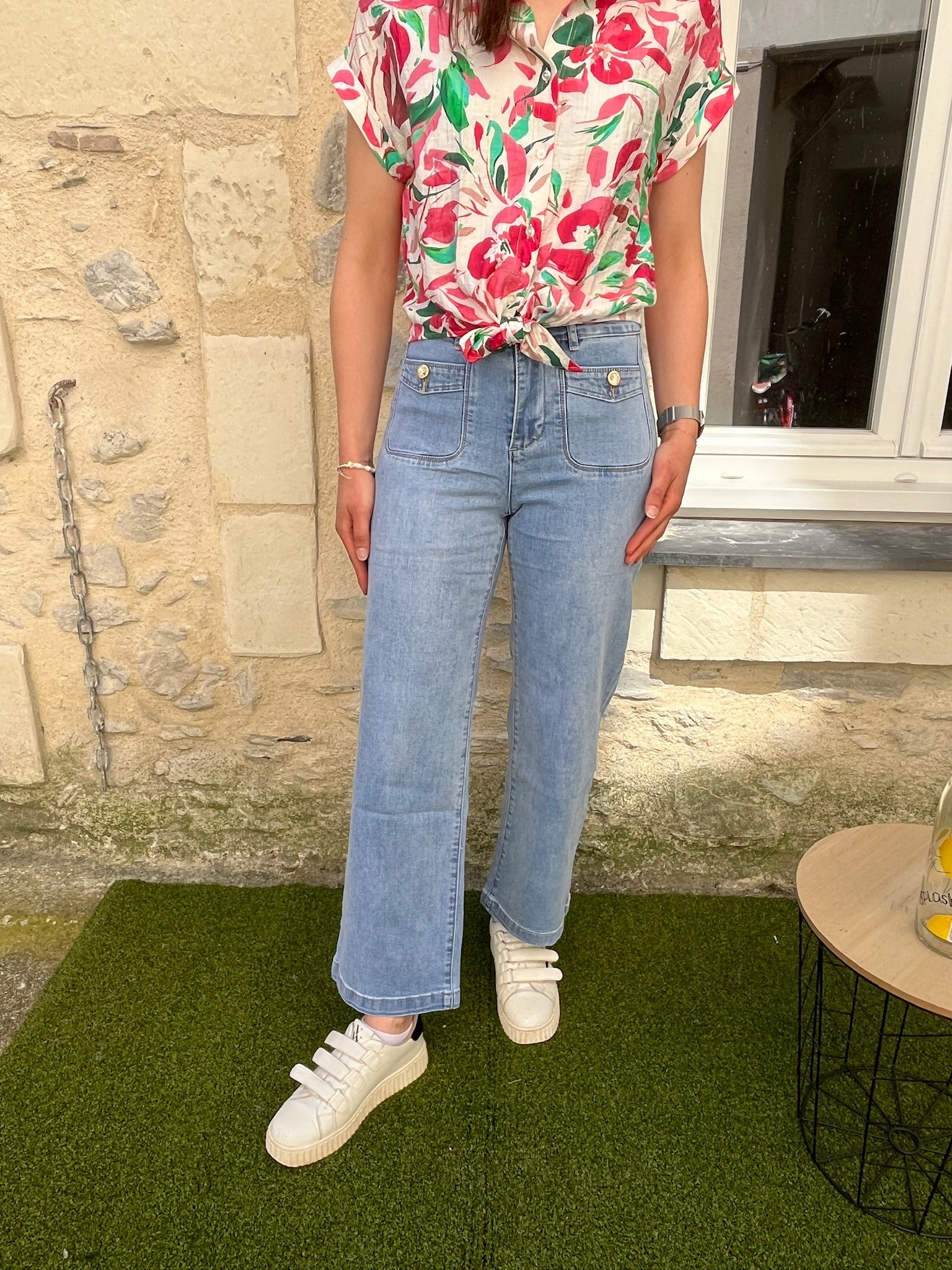 Jean à détails