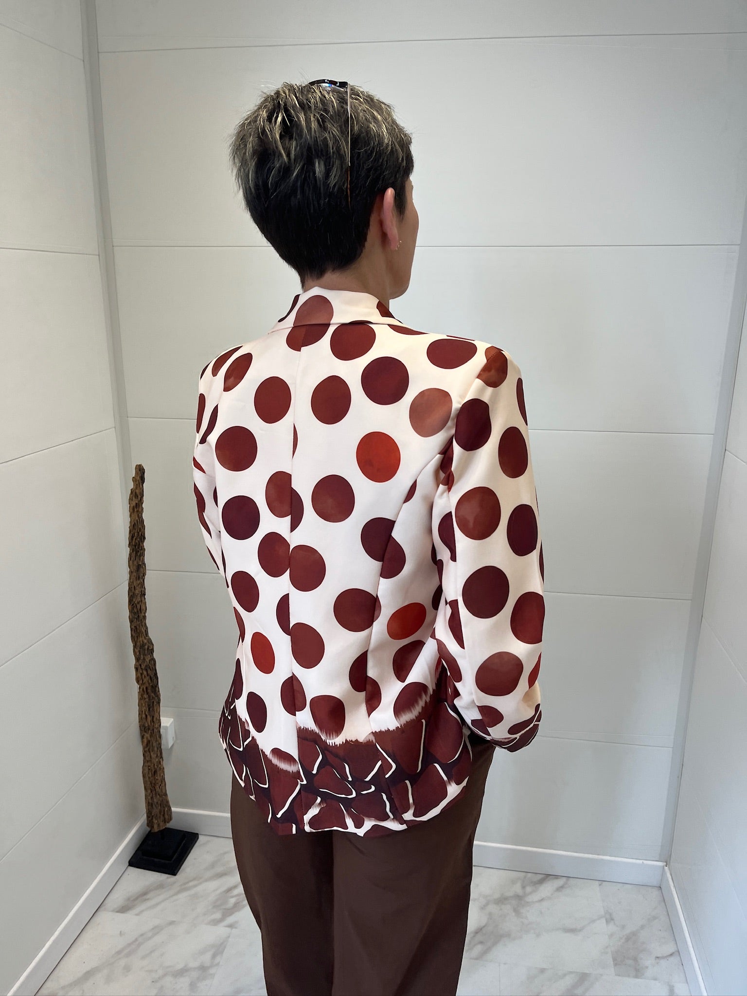 Veste blazer écru à pois terracotta