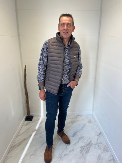 Doudoune sans manches marron