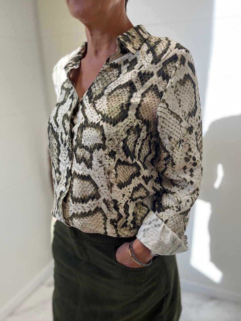 Chemise kaki et écru