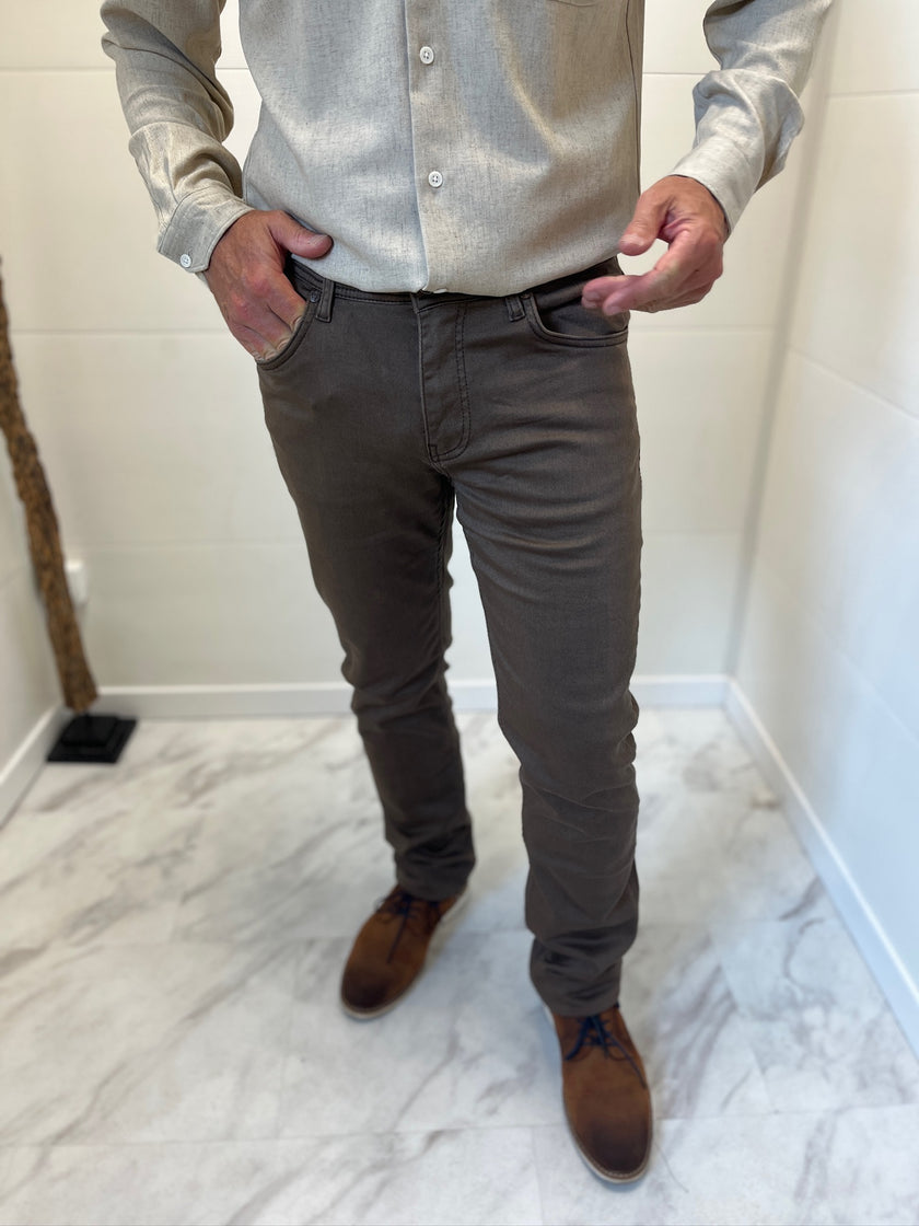 Pantalon taupe homme