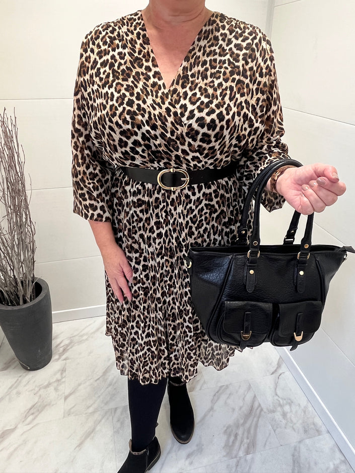 Robe courte léopard