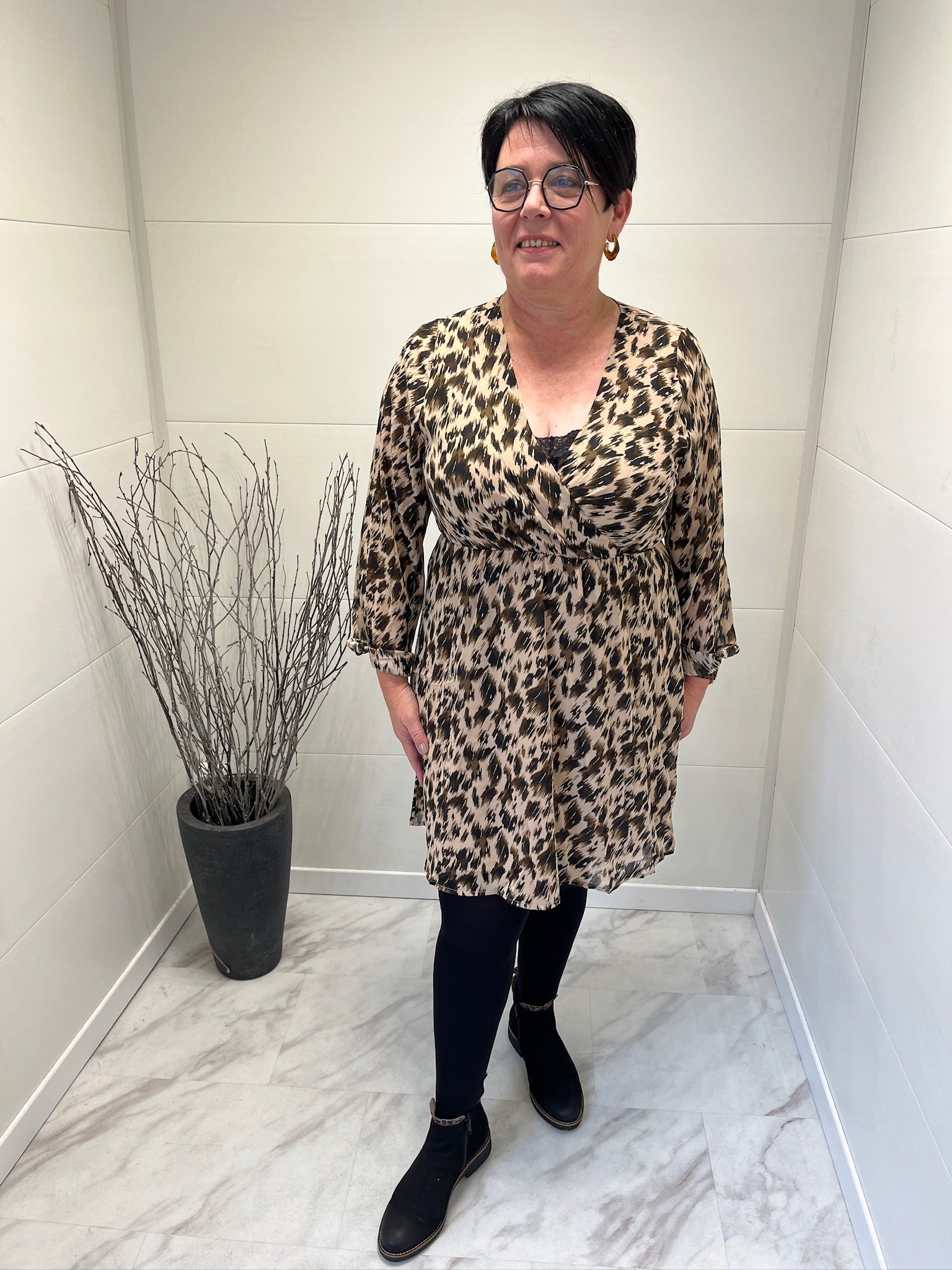 Robe courte beige et chocolat