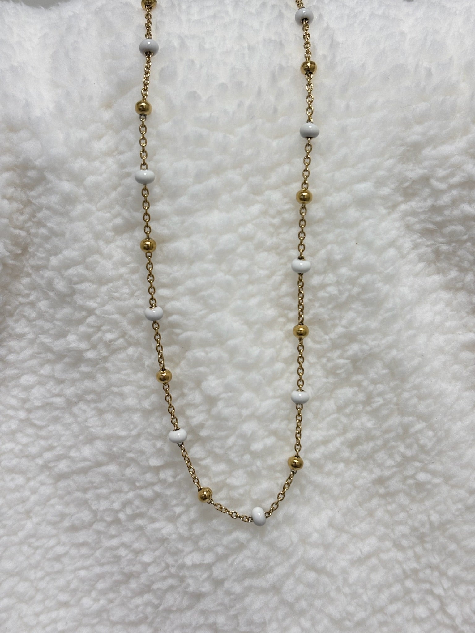 Collier Leila