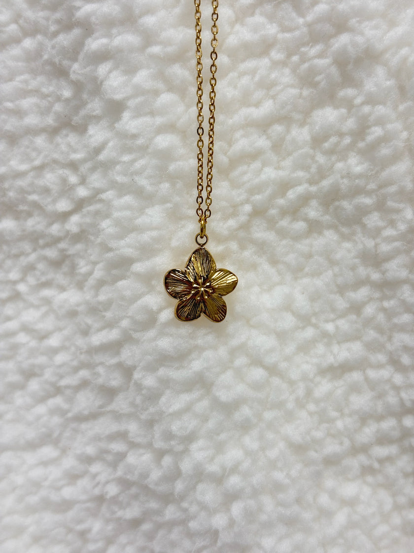 Collier fleur