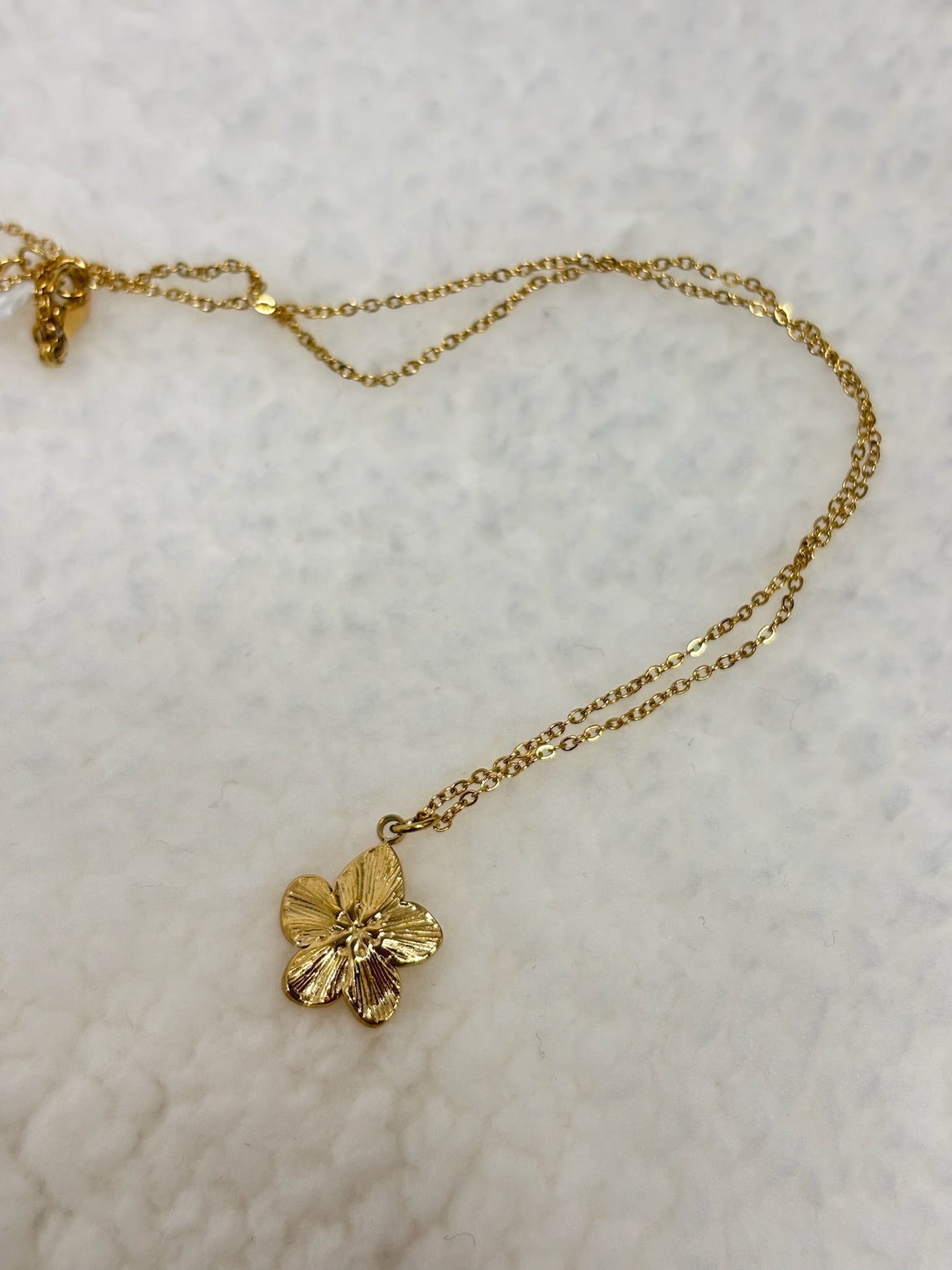 Collier fleur