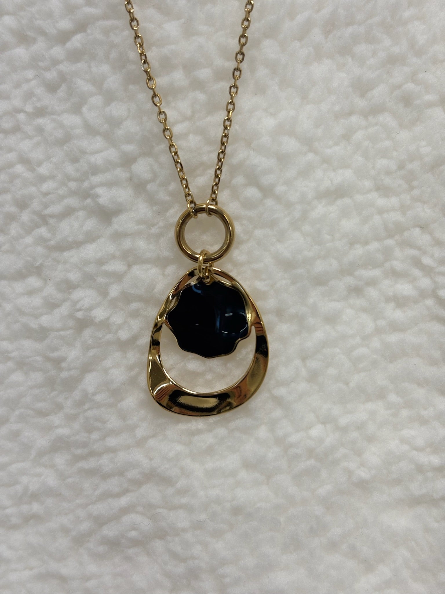 Collier Line
