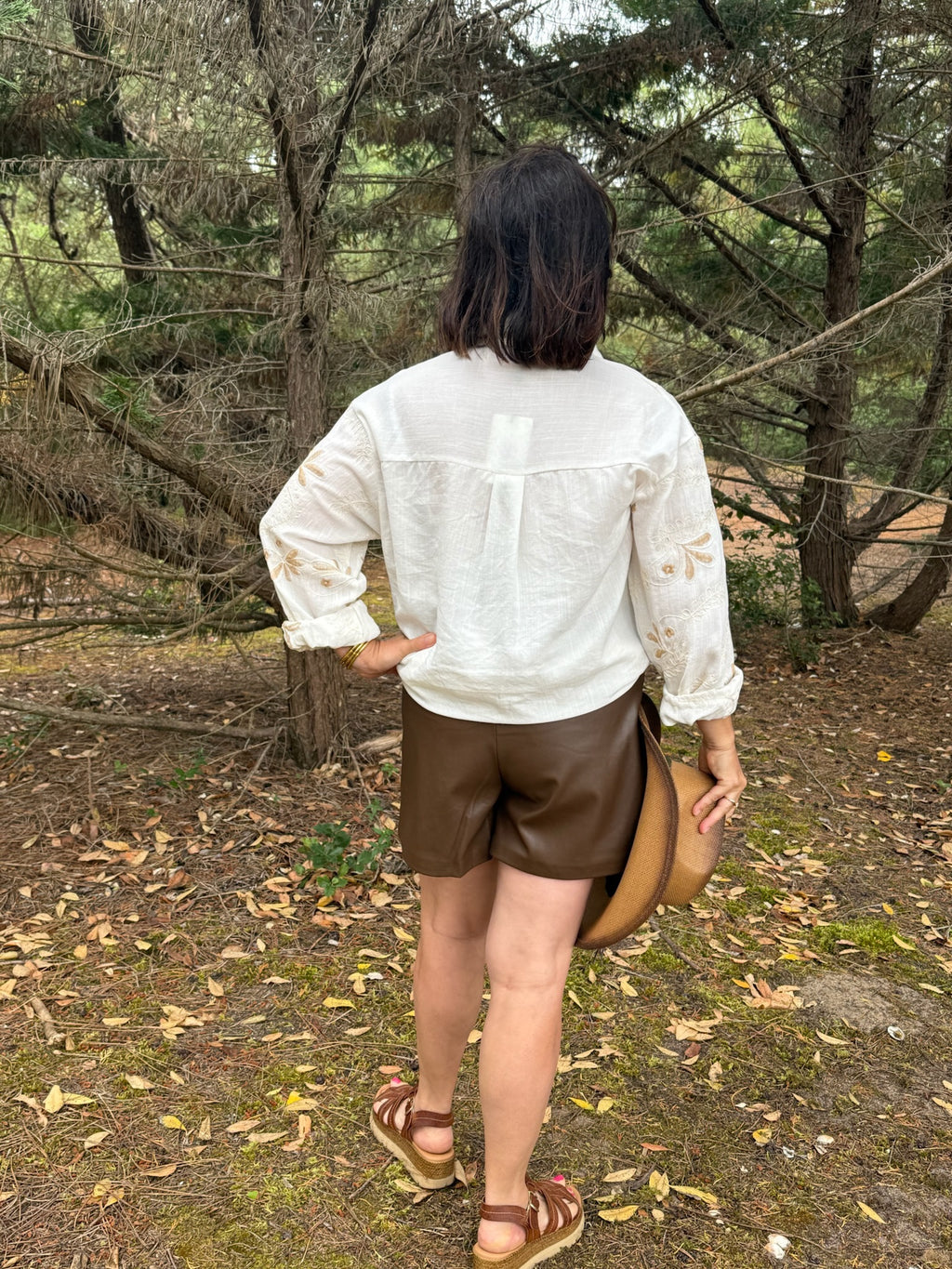Chemise blanche à broderie Camel