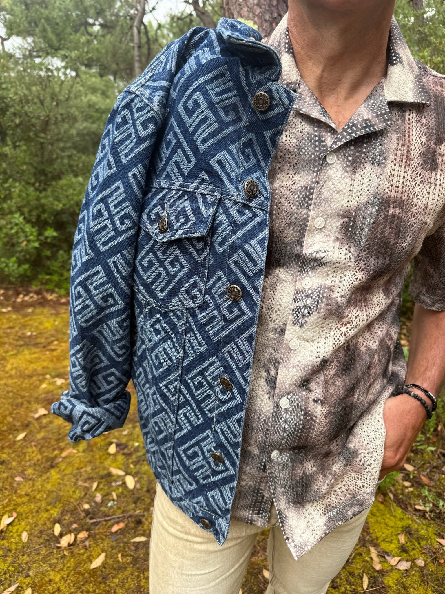 Veste en jean géométrique