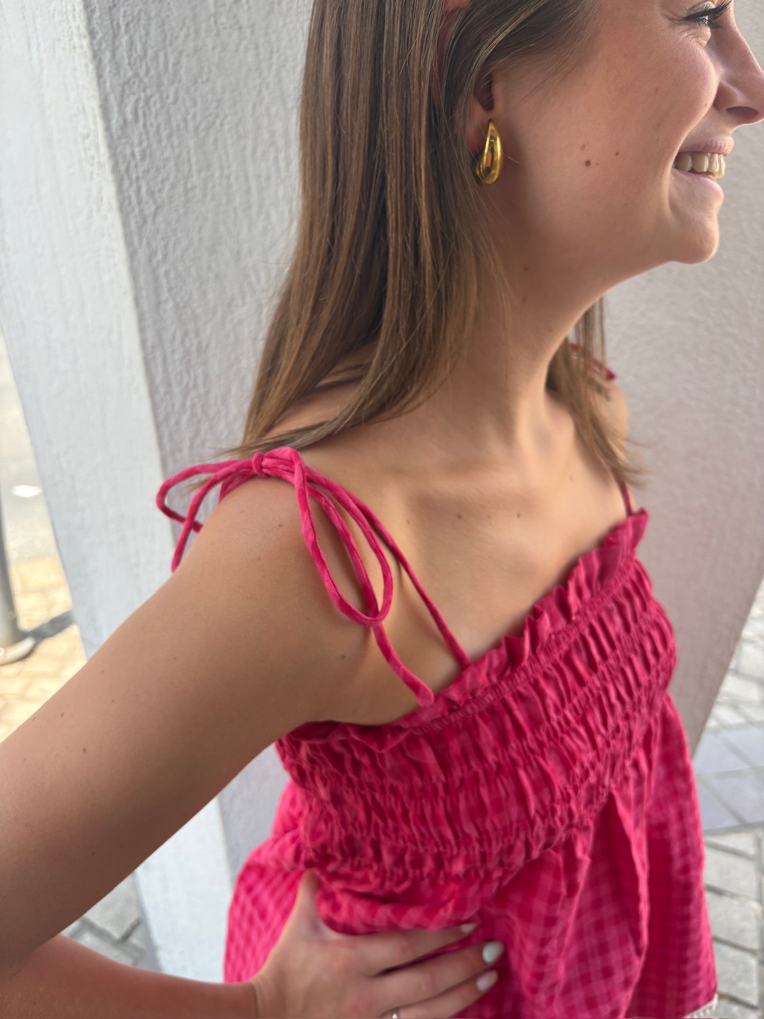 Top Alivia