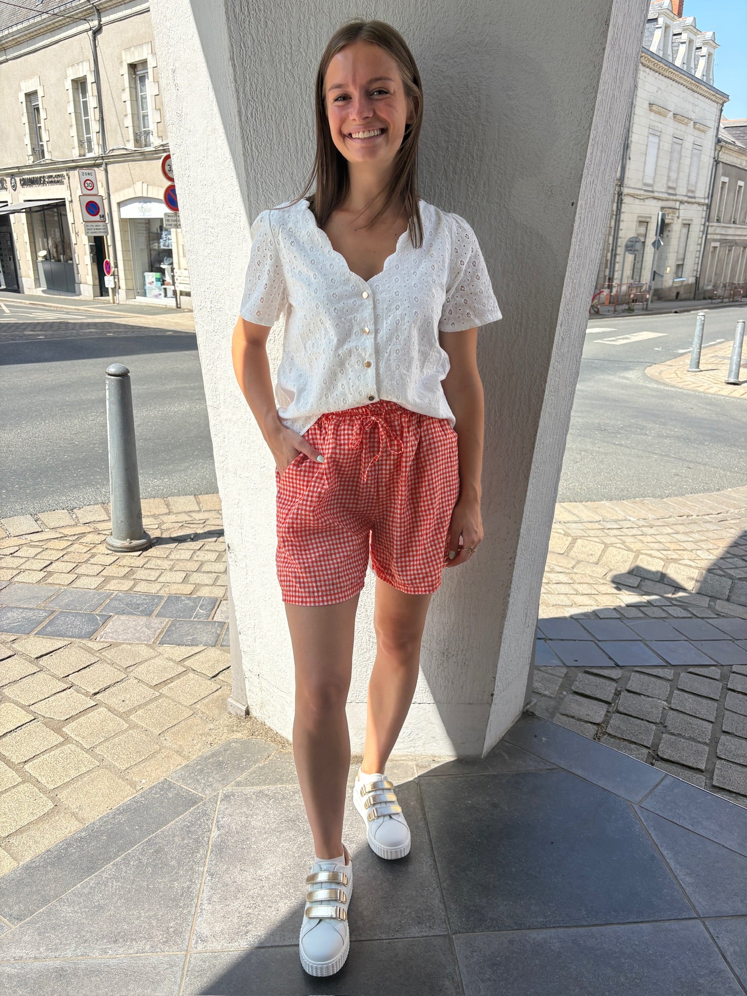 Haut à broderie blanc