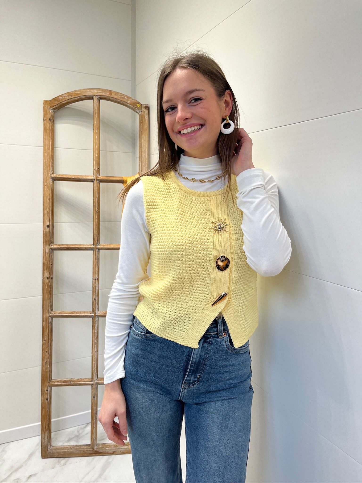 Pull sans manches brodé - Jaune