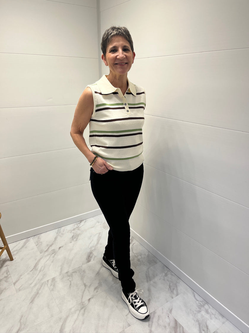 Pull sans manches à rayures marron