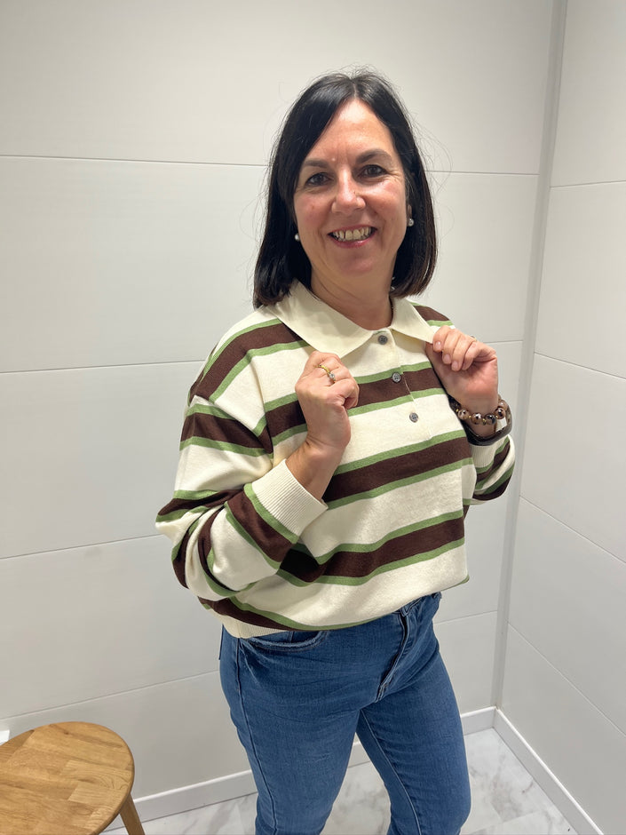 Pull à rayures marron